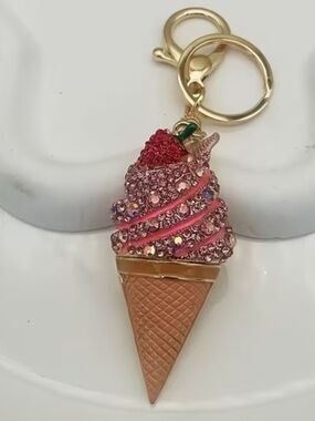 Pink Ice cream cone Rhinestone Keychain/purse charm.
